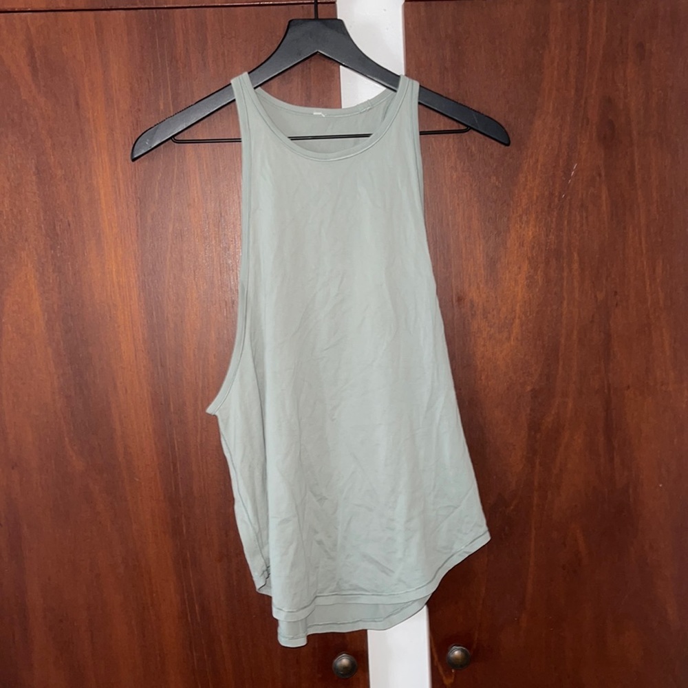 lululemon muscle tank in creamy sage
